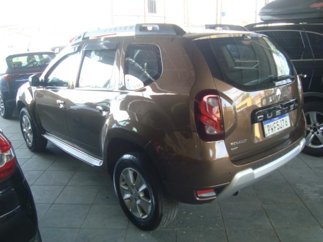 RENAULT Duster - Foto