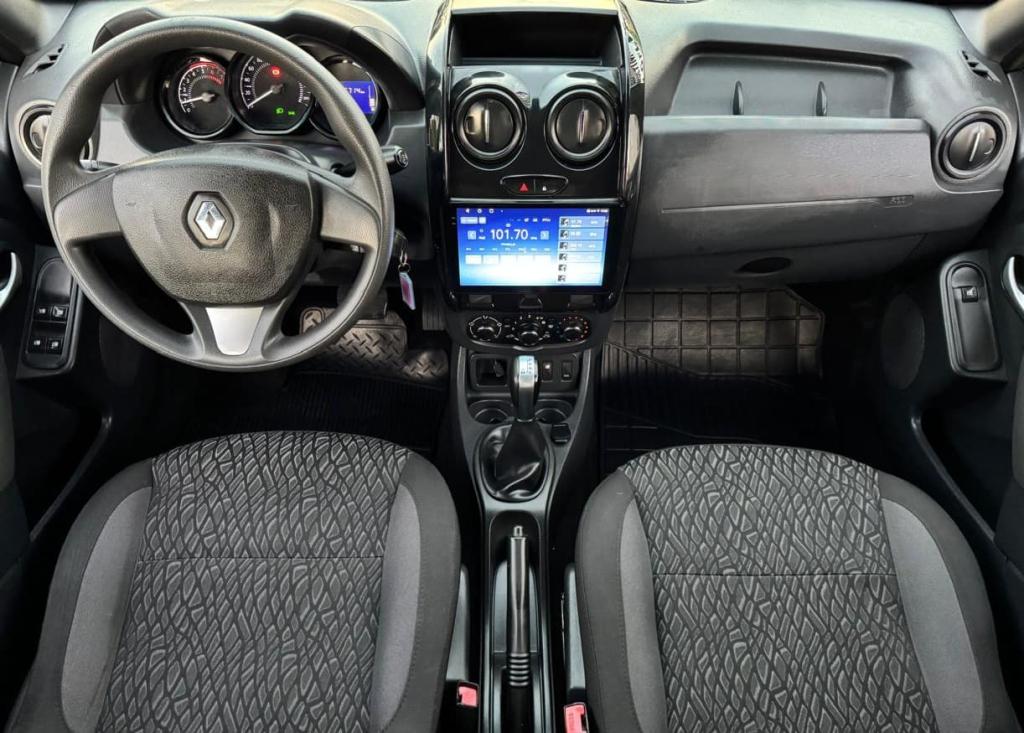 RENAULT Duster - Foto