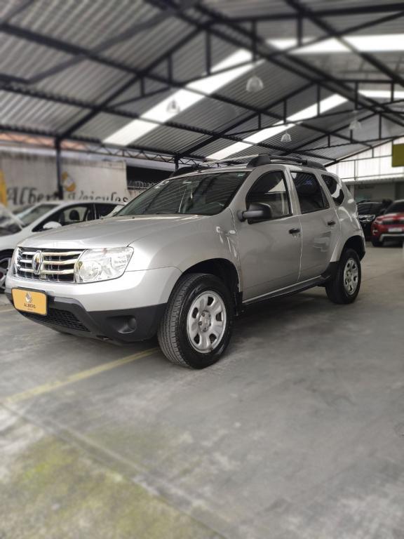 RENAULT Duster - Foto