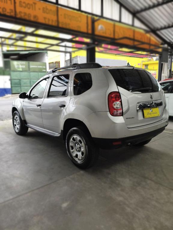 RENAULT Duster - Foto