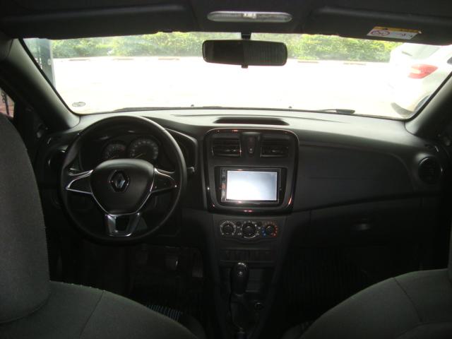 RENAULT Logan - Foto
