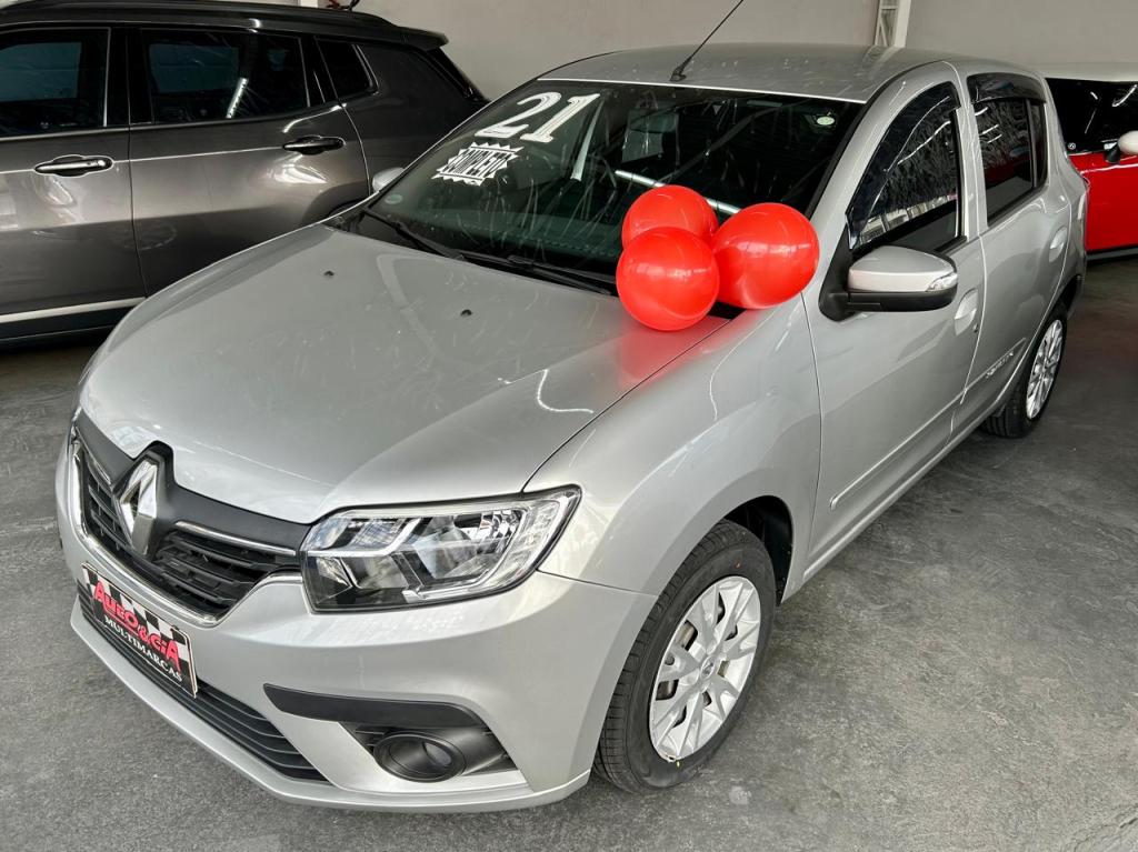 RENAULT Sandero - Foto