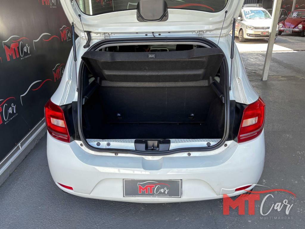 RENAULT Sandero - Foto