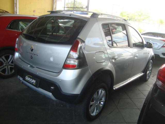 RENAULT Sandero - Foto