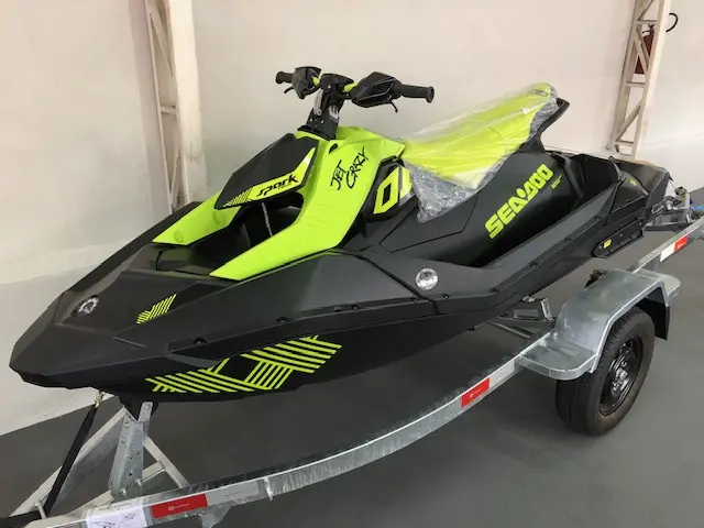 SEA DOO Spark Trixx 900