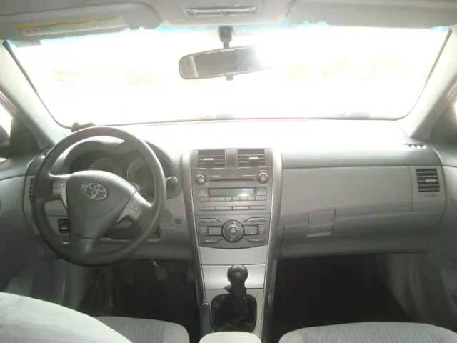 TOYOTA Corolla - Foto