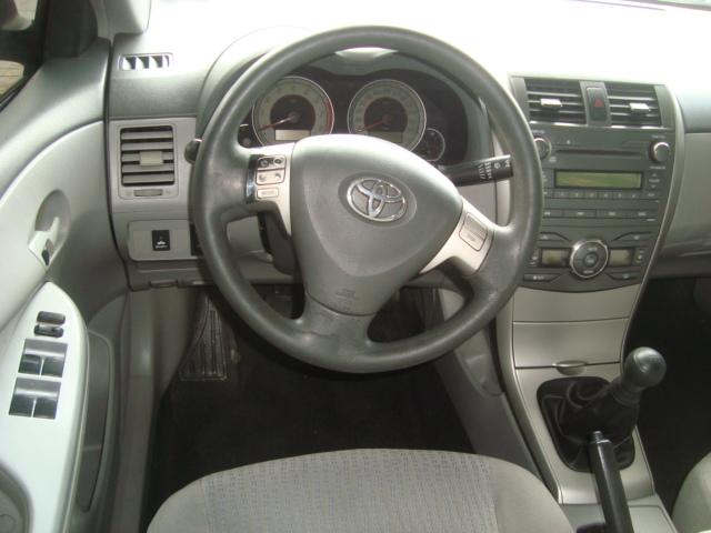 TOYOTA Corolla - Foto