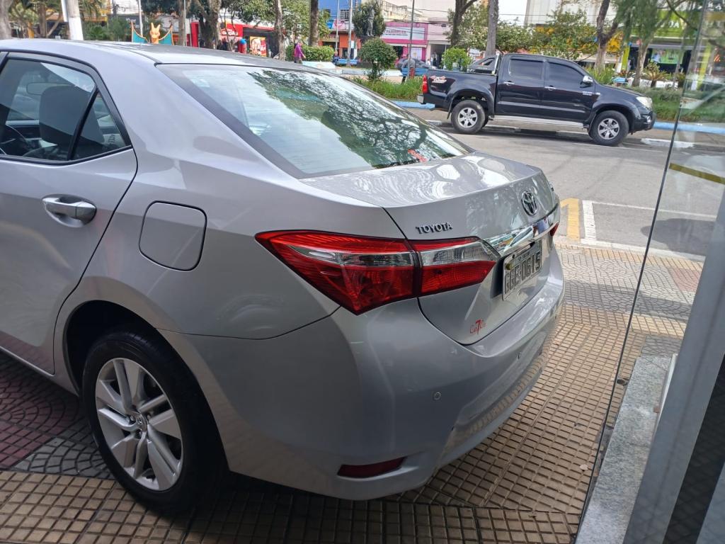 TOYOTA Corolla - Foto