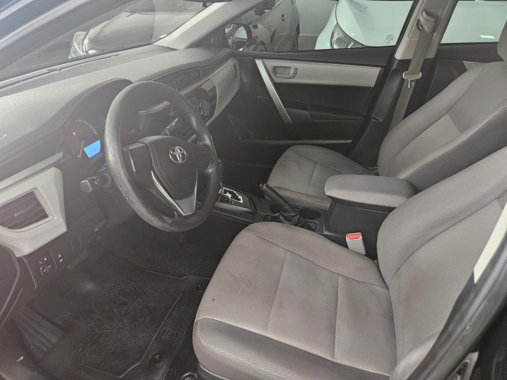 TOYOTA Corolla - Foto