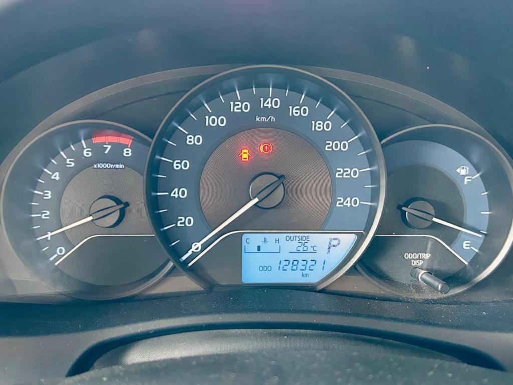 TOYOTA Corolla - Foto