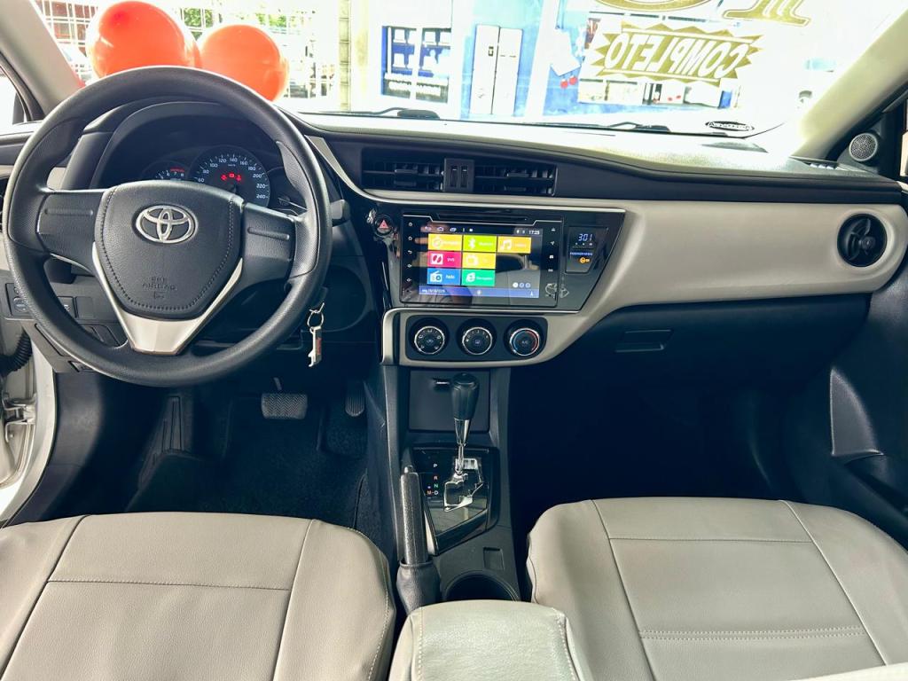 TOYOTA Corolla - Foto