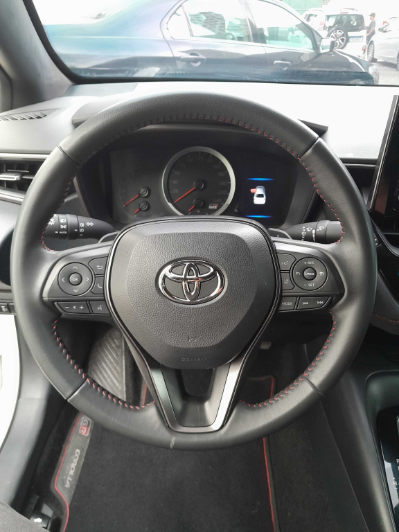 TOYOTA Corolla - Foto