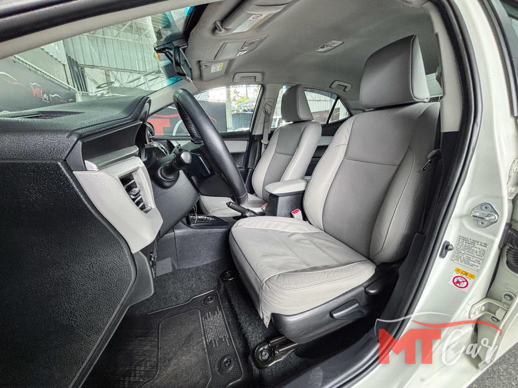 TOYOTA Corolla - Foto