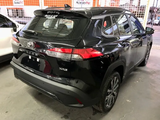 TOYOTA Corolla Cross - Foto