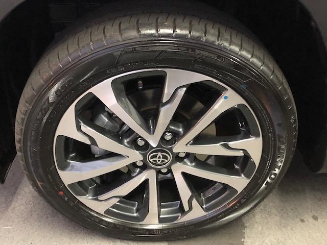 TOYOTA Corolla Cross - Foto