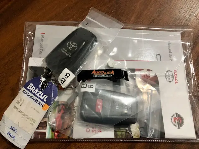 TOYOTA Corolla Cross - Foto