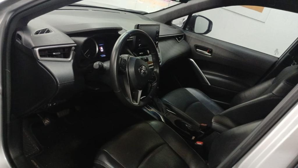 TOYOTA Corolla Cross - Foto