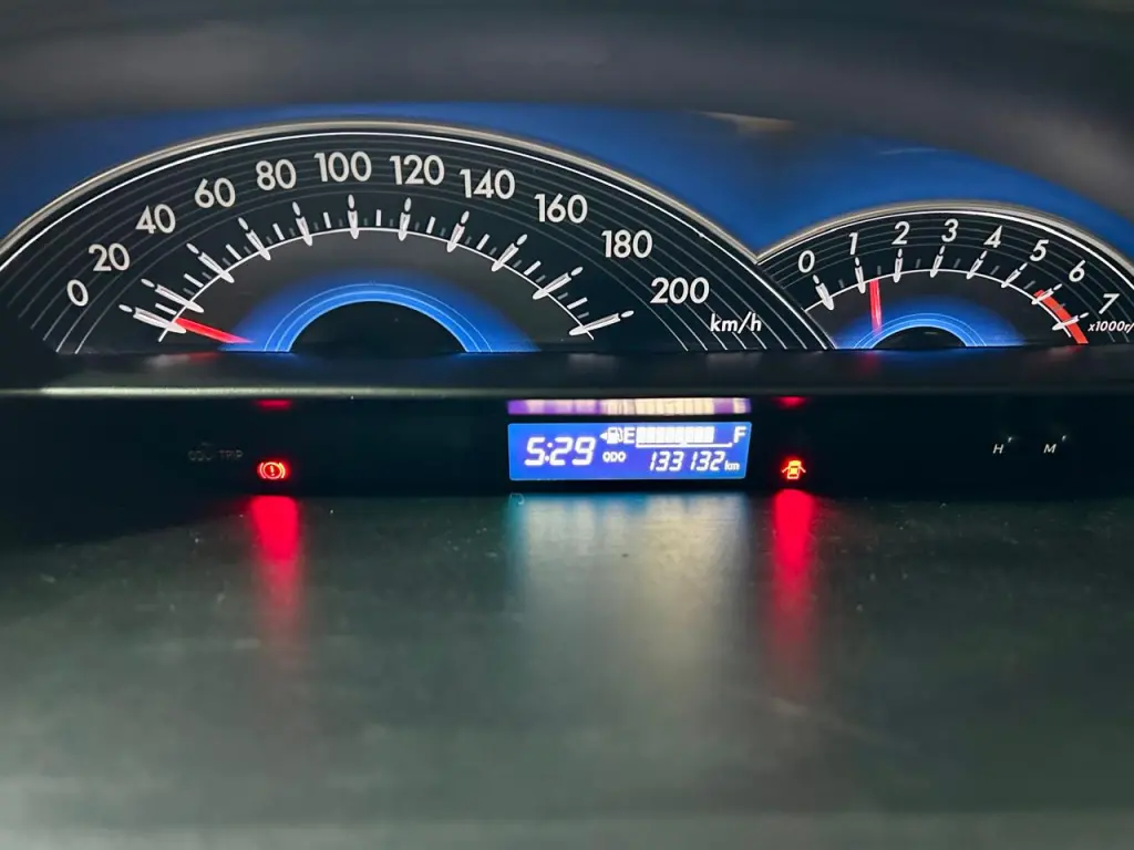 TOYOTA Etios Hatch - Foto