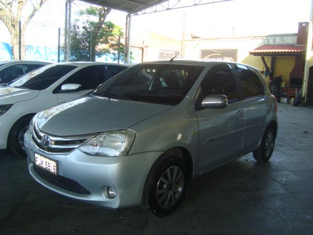 TOYOTA Etios Hatch