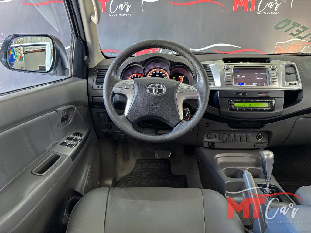 TOYOTA Hilux Caminhonete - Foto