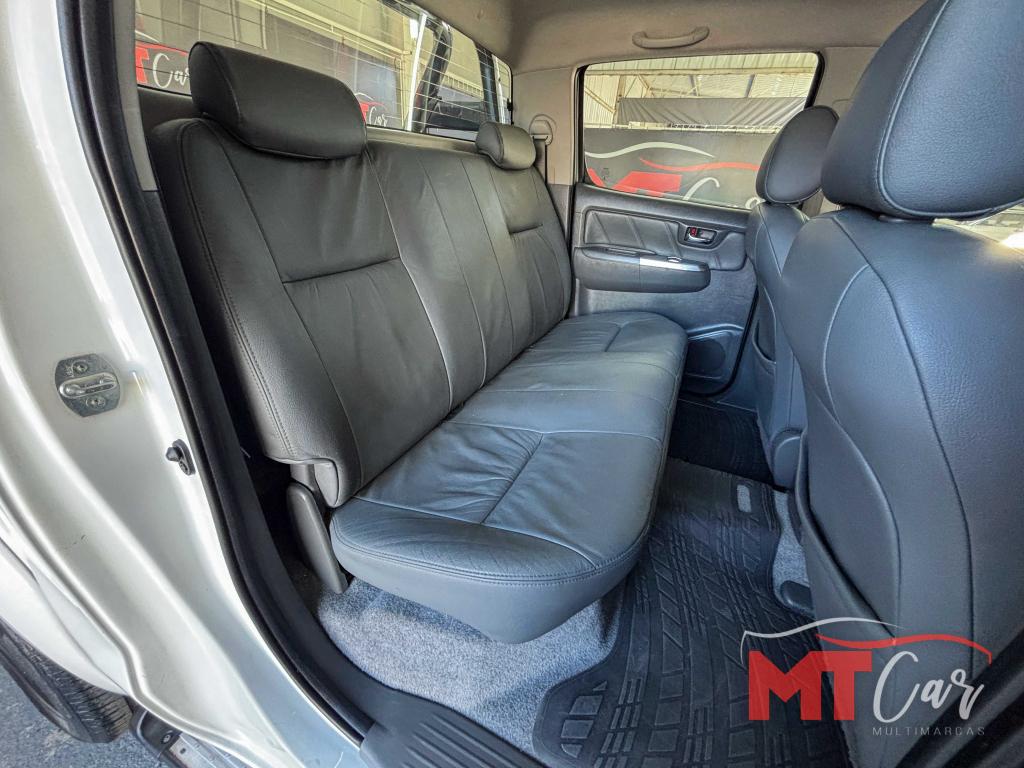 TOYOTA Hilux Caminhonete - Foto