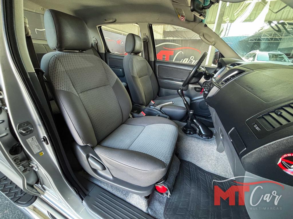 TOYOTA Hilux Caminhonete - Foto