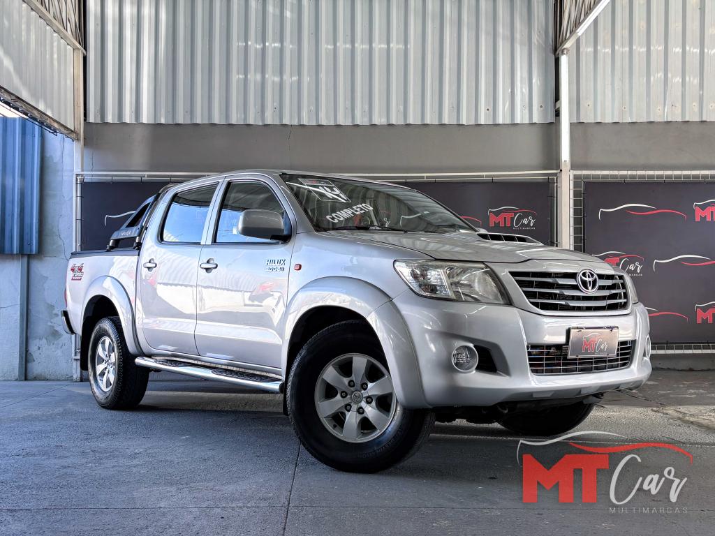 TOYOTA Hilux Caminhonete - Foto