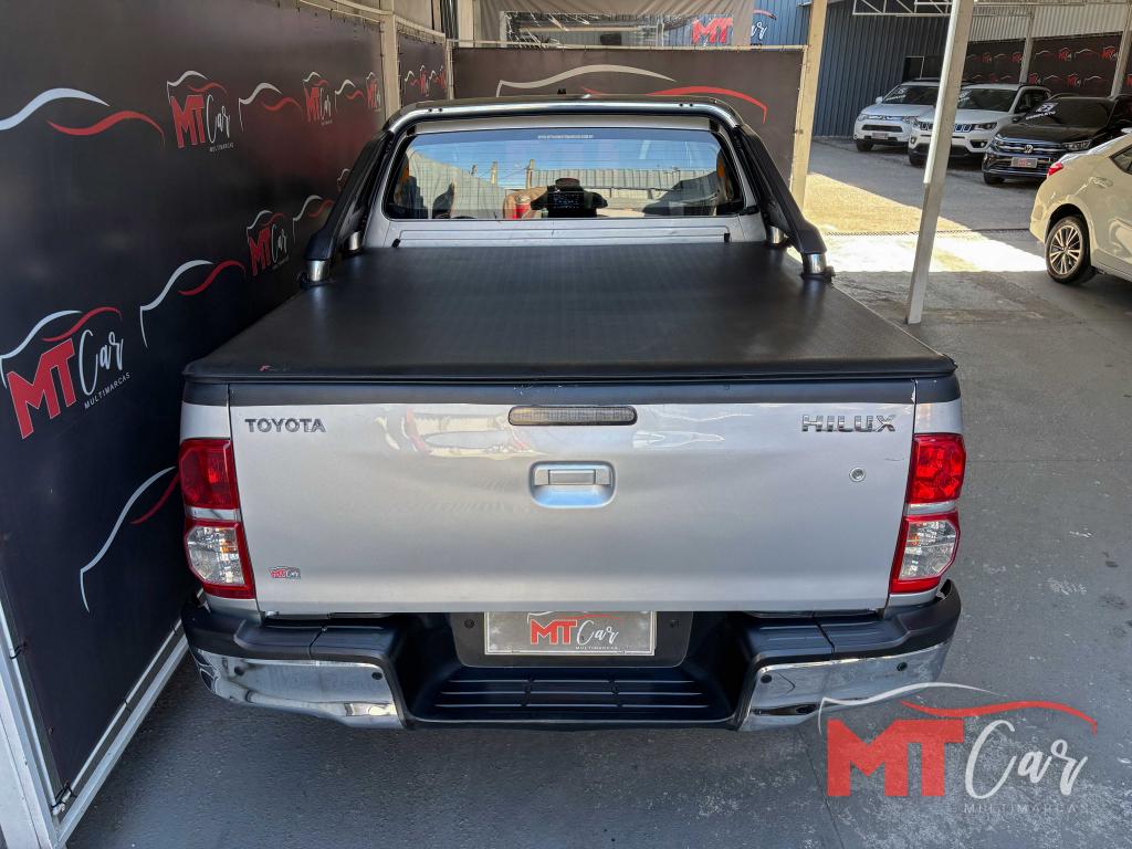 TOYOTA Hilux Caminhonete - Foto