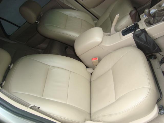 TOYOTA Hilux SW4 - Foto