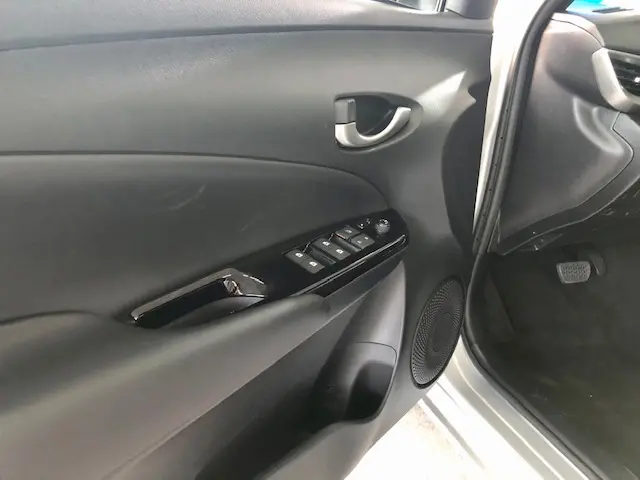 TOYOTA Yaris Hatch - Foto