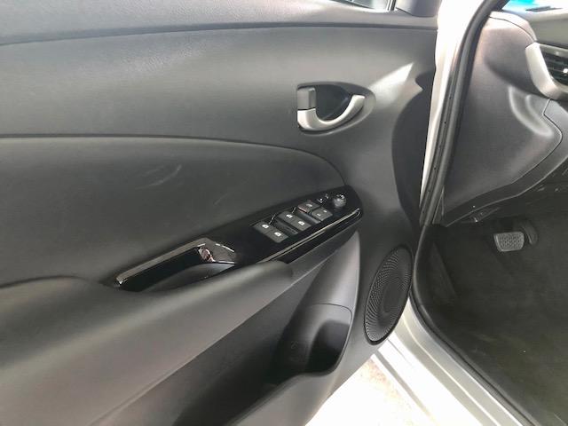 TOYOTA Yaris Hatch - Foto