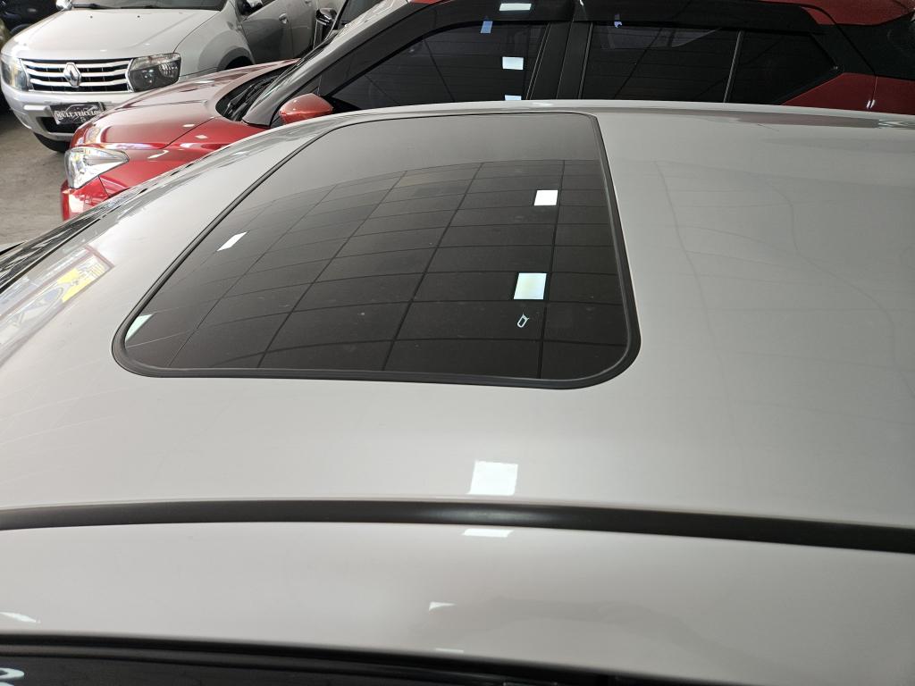 TOYOTA Yaris Hatch - Foto