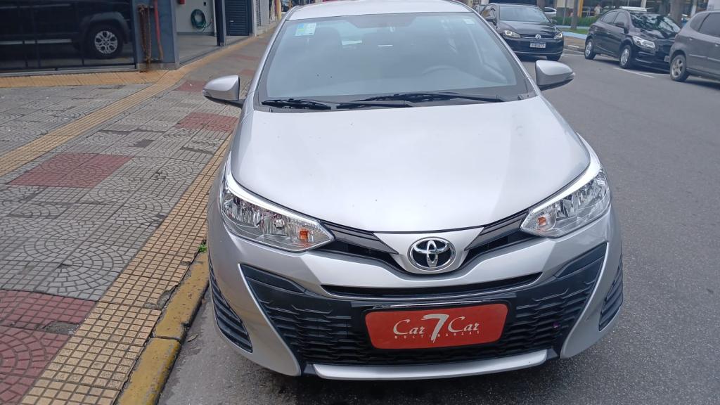 TOYOTA Yaris Hatch - Foto