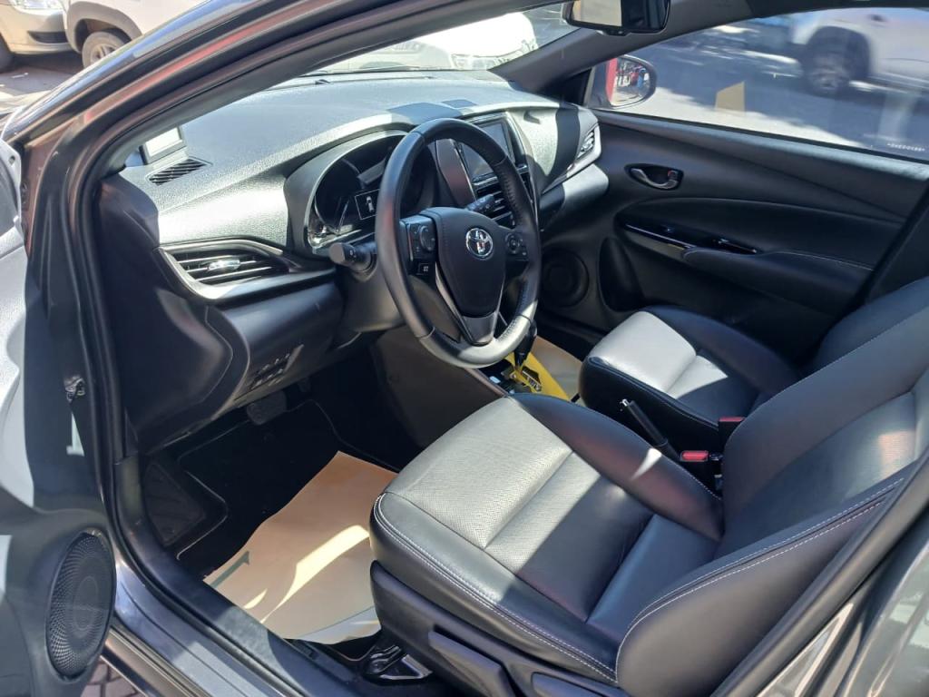 TOYOTA Yaris Hatch - Foto