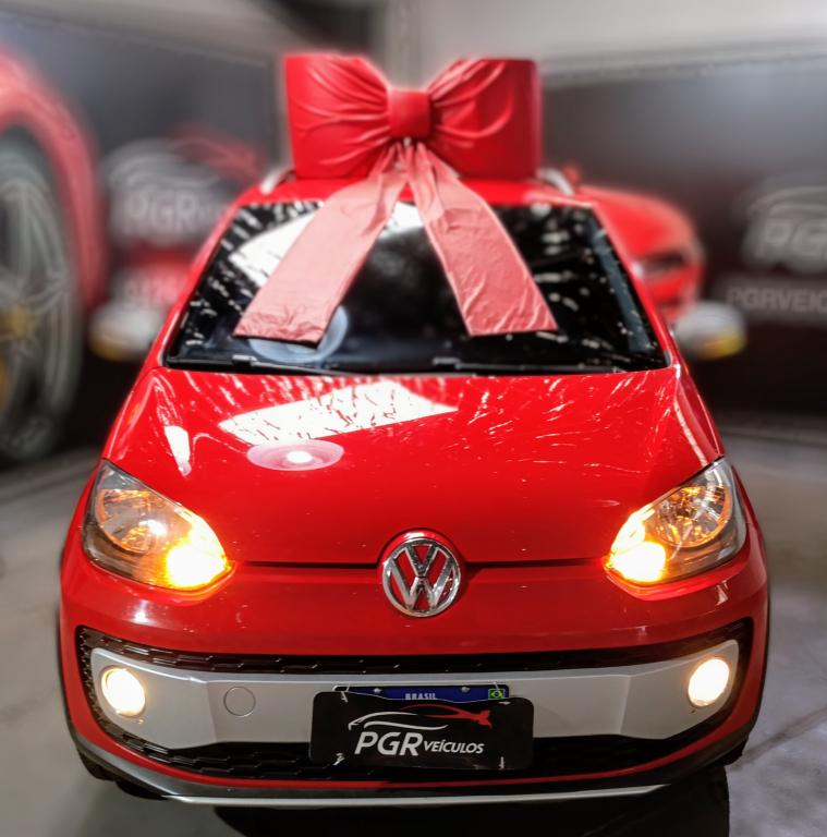 VOLKSWAGEN Cross UP