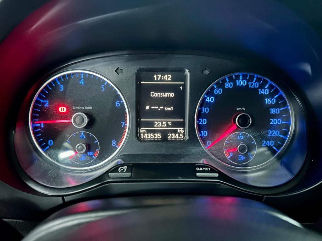 VOLKSWAGEN Crossfox - Foto