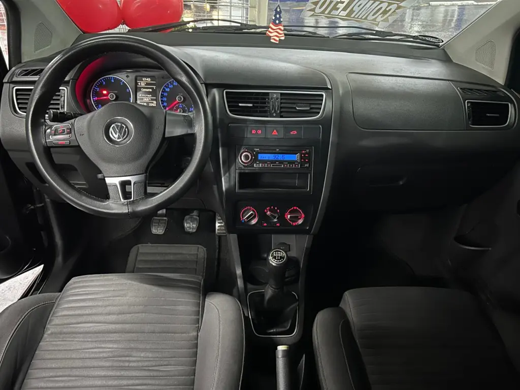 VOLKSWAGEN Crossfox - Foto