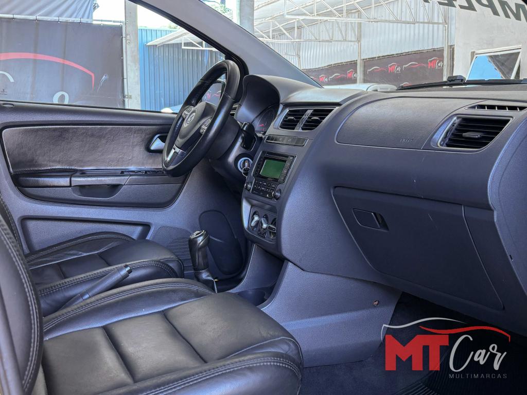 VOLKSWAGEN Crossfox - Foto