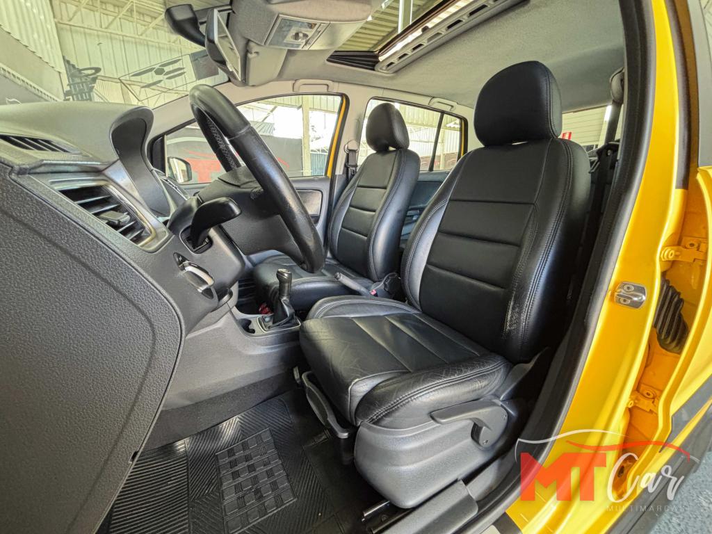 VOLKSWAGEN Crossfox - Foto