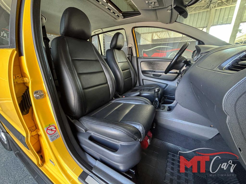 VOLKSWAGEN Crossfox - Foto