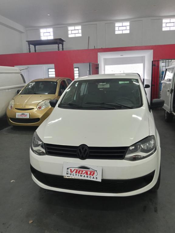VOLKSWAGEN Fox - Foto