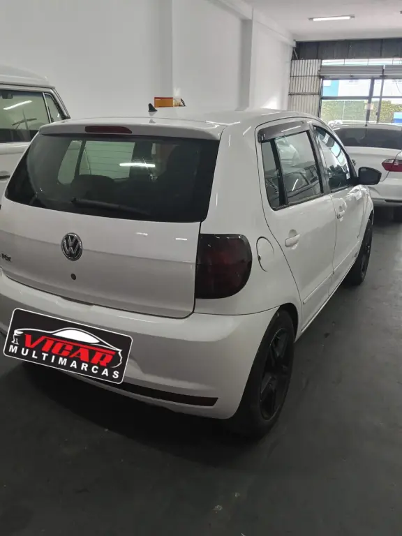 VOLKSWAGEN Fox - Foto