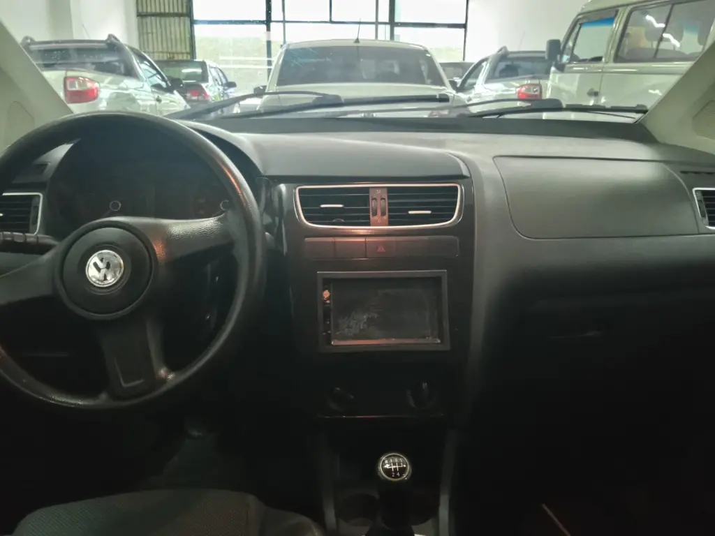 VOLKSWAGEN Fox - Foto