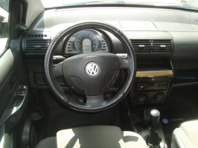 VOLKSWAGEN Fox - Foto