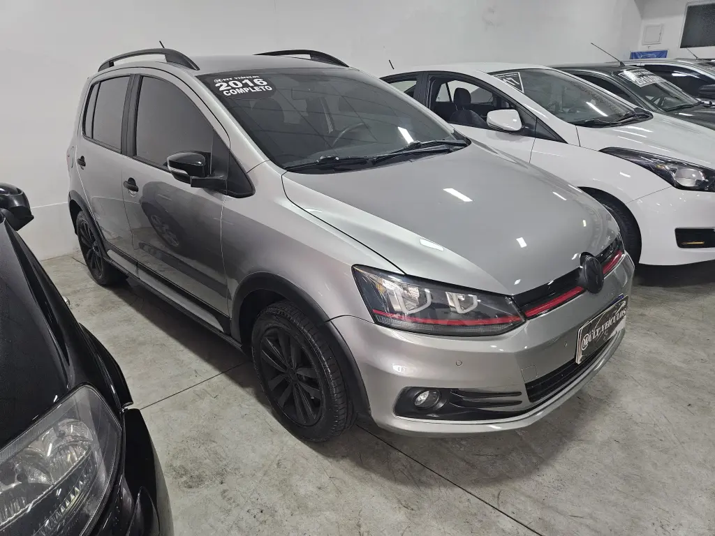 VOLKSWAGEN Fox - Foto