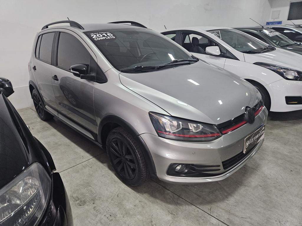 VOLKSWAGEN Fox - Foto