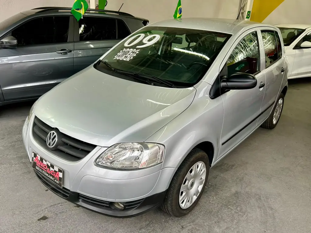 VOLKSWAGEN Fox - Foto