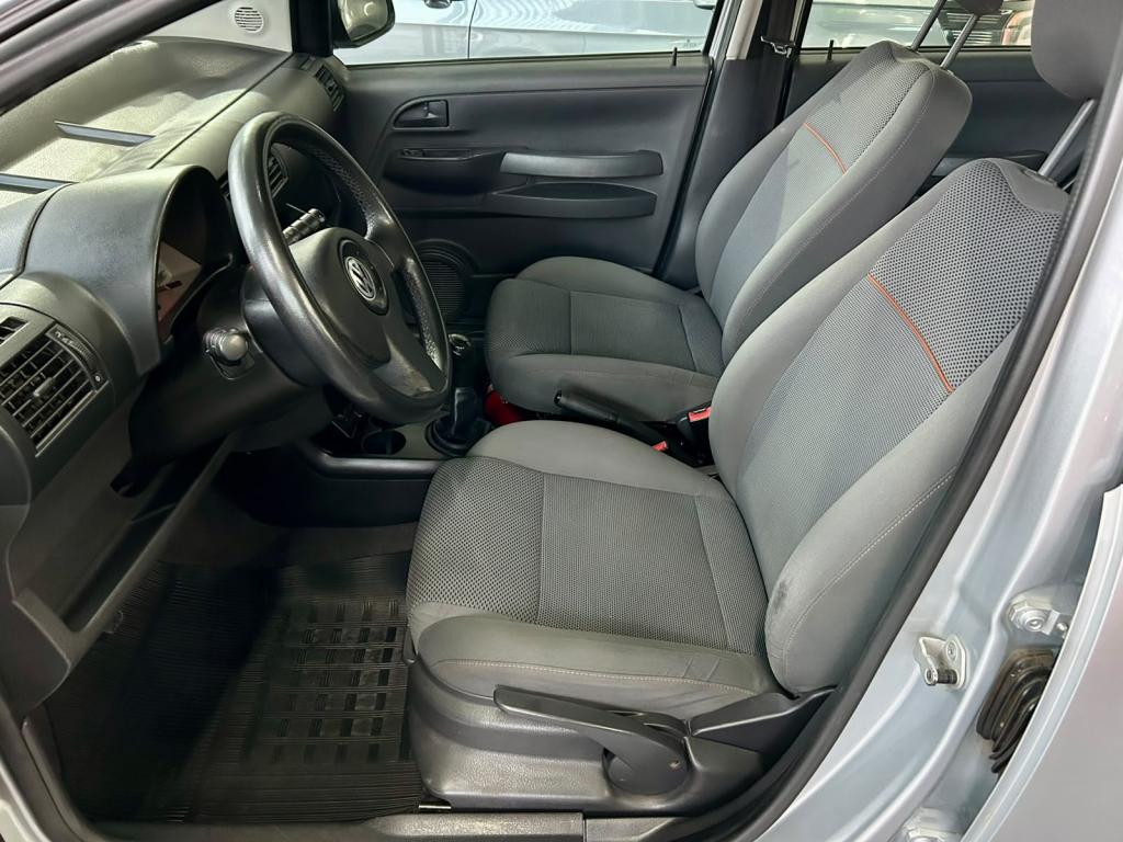 VOLKSWAGEN Fox - Foto