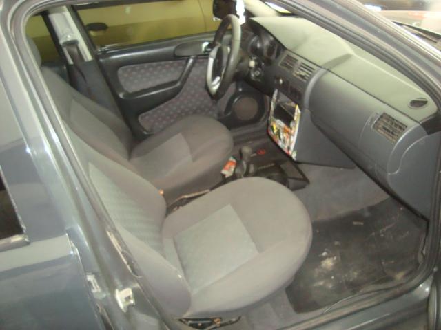 VOLKSWAGEN Gol - Foto