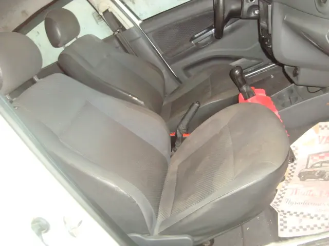 VOLKSWAGEN Gol - Foto